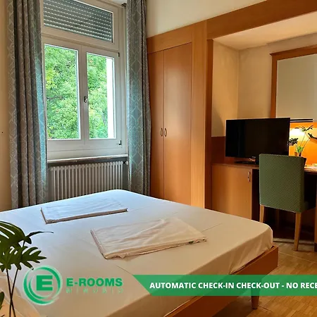 E-rooms Гостевой дом 2*
